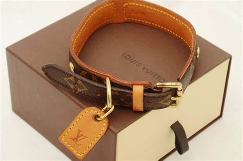 louis vuitton dog colar|louis vuitton dog collar sizes.